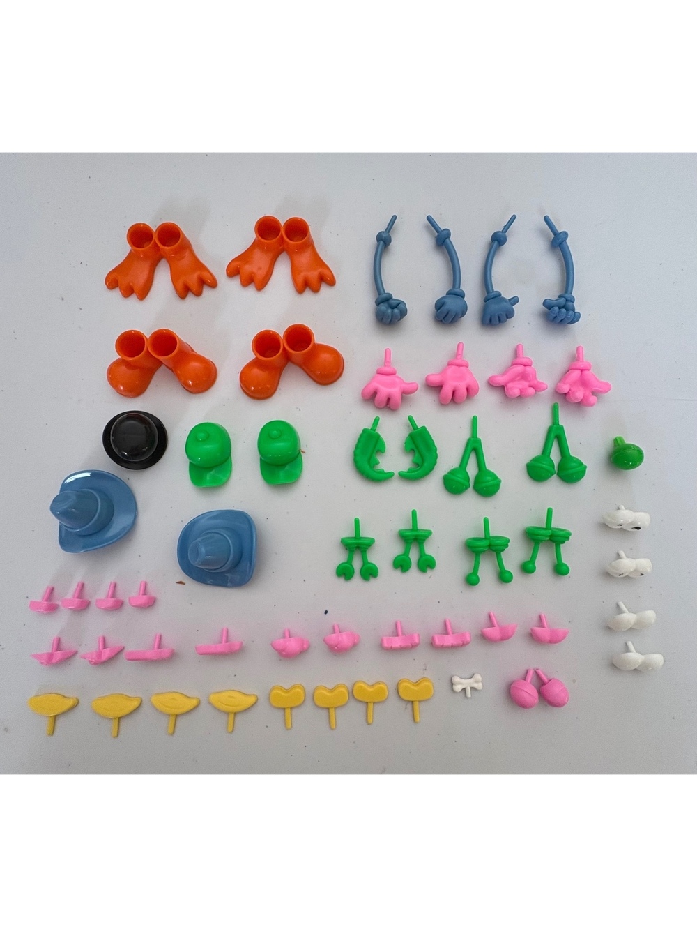 Play doh character accessories
